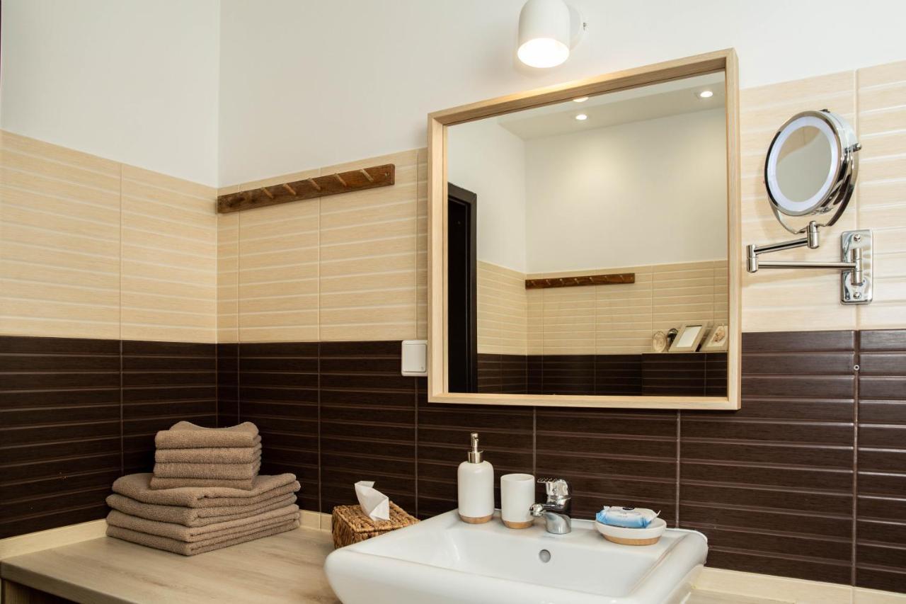 Apartament Seashell Kolobrzeg Bocianie Gniazdo エクステリア 写真